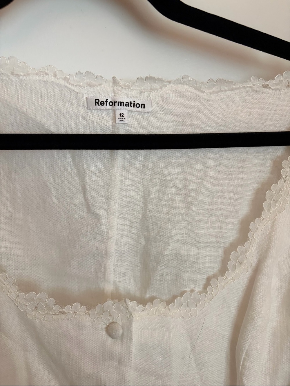 Reformation Cream Scoop Neck Linen Button-Up Blouse - Picture 2 of 7
